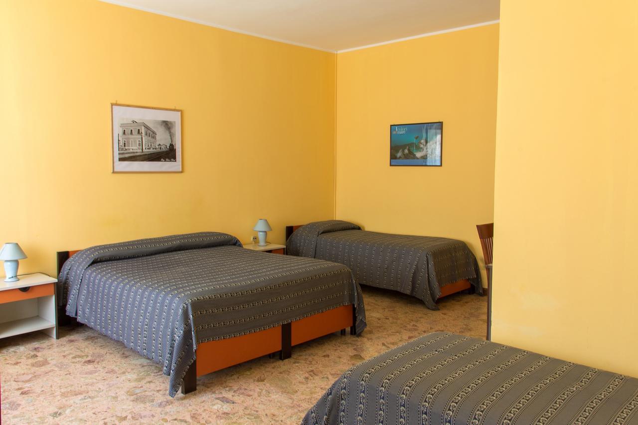 Le Arcate Hotel Praia a Mare Bagian luar foto