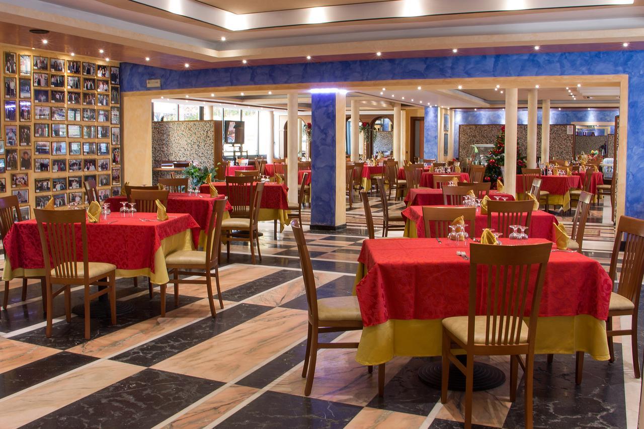 Le Arcate Hotel Praia a Mare Bagian luar foto
