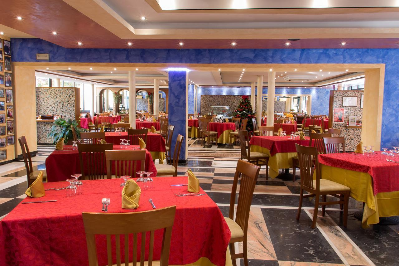 Le Arcate Hotel Praia a Mare Bagian luar foto